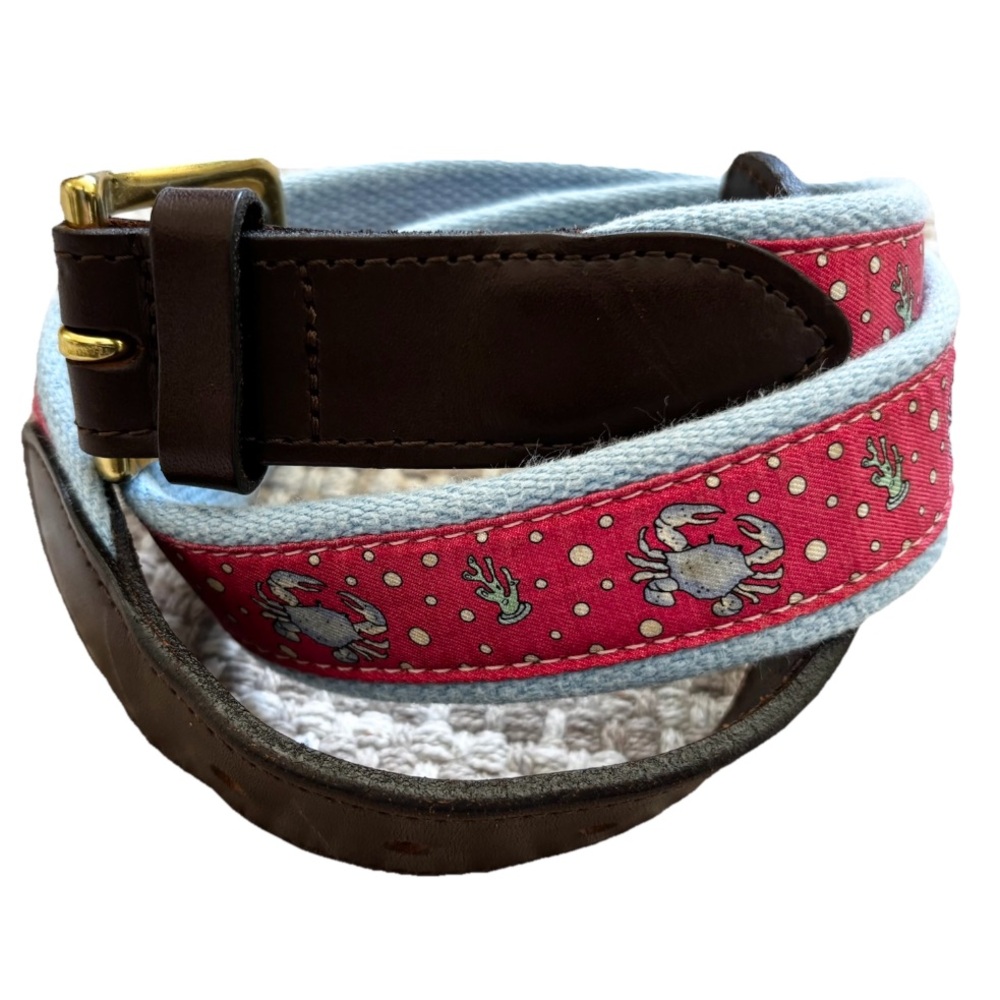 VINEYARD VINES Red Crab Print Pattern Belt with Brown Leather Novelty Fun Preppy - Picture 1 of 5